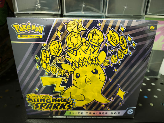 Elite Trainer Box Surging Spark ENG